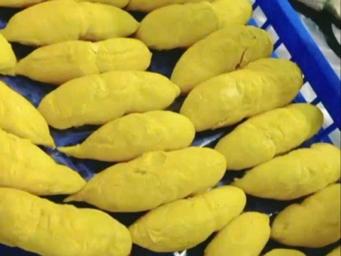 Sầu riêng lột múi